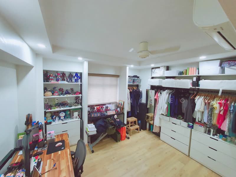 297A Compassvale Street, 297A Compassvale Street, 4 Bedrooms, 1,442 sqft, HDB Flat For Sale, by Deng Kiang Leo, 500126054 - Master Bedroom (Enlarged) - PropertyGuru.com.sg