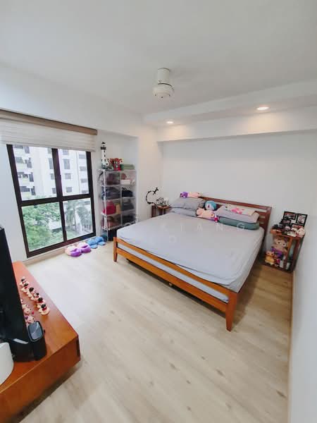 297A Compassvale Street, 297A Compassvale Street, 4 Bedrooms, 1,442 sqft, HDB Flat For Sale, by Deng Kiang Leo, 500126054 - Master Bedroom (Enlarged) - PropertyGuru.com.sg
