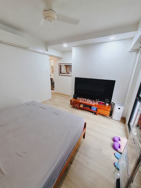 297A Compassvale Street, 297A Compassvale Street, 4 Bedrooms, 1,442 sqft, HDB Flat For Sale, by Deng Kiang Leo, 500126054 - Master Bedroom (Enlarged) - PropertyGuru.com.sg
