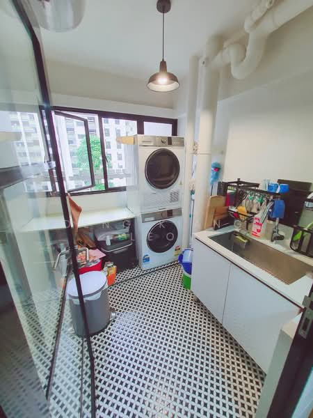 297A Compassvale Street, 297A Compassvale Street, 4 Bedrooms, 1,442 sqft, HDB Flat For Sale, by Deng Kiang Leo, 500126054 - Service Yard - PropertyGuru.com.sg