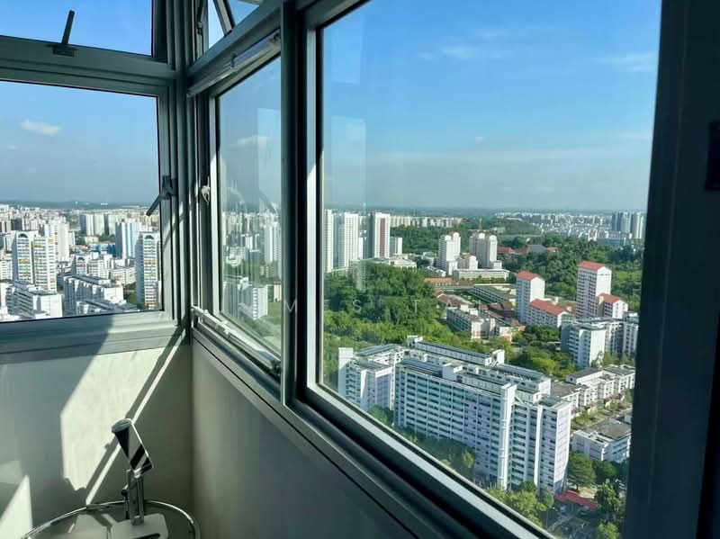 292C Bukit Batok East Avenue 6, 292C Bukit Batok East Avenue 6, 3 Bedrooms, 1,216 sqft, HDB Flat For Sale, by James Tai, 500126061 - View - PropertyGuru.com.sg
