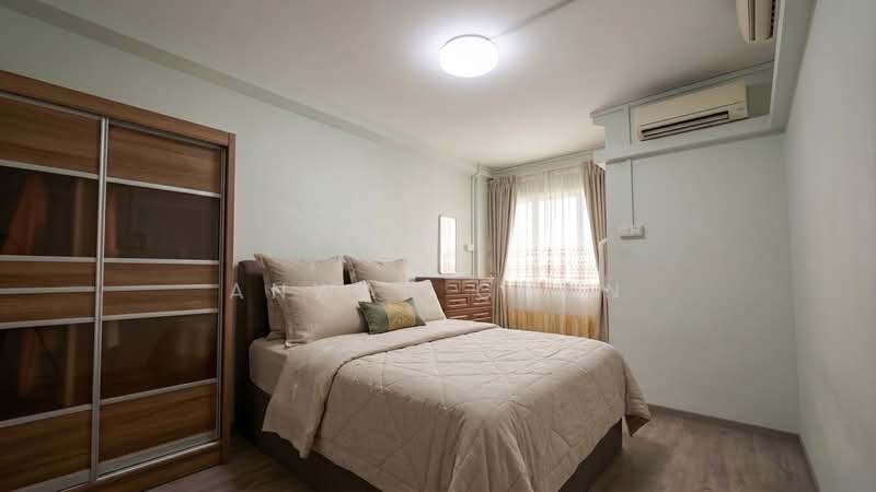 806 Yishun Ring Road, 806 Yishun Ring Road, 2 Bedrooms, 796 sqft, HDB Flat For Sale, by Anwar Chan, 500126063 - Bedroom - PropertyGuru.com.sg