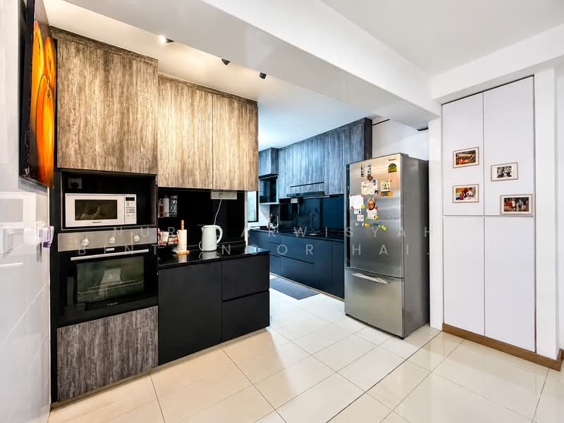 415D Northshore Drive, 415D Northshore Drive, 3 Bedrooms, 1,205 sqft, HDB Flat For Sale, by Nur Darwisyah Binte Noor Haidi (Wiwi), 500126069 - Kitchen - PropertyGuru.com.sg