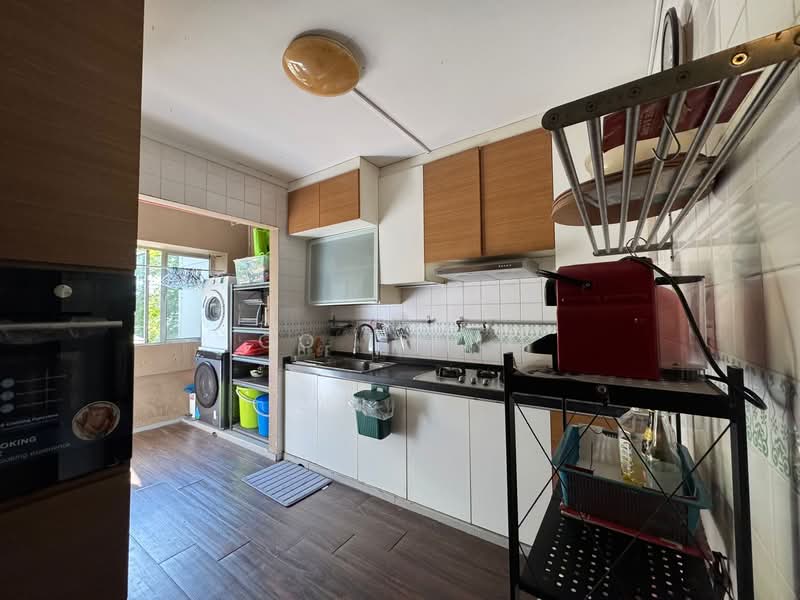 772 Pasir Ris Street 71, 772 Pasir Ris Street 71, 3 Bedrooms, 1,345 sqft, HDB Flat For Rent, by Go Irene, 500126077 - Kitchen - PropertyGuru.com.sg
