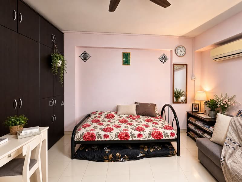 331 Bukit Batok Street 33, 331 Bukit Batok Street 33, 3 Bedrooms, 1,313 sqft, HDB Flat For Sale, by Dallas Hassan, 500126096 - Bedroom - PropertyGuru.com.sg