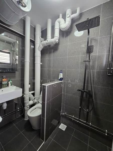 928 Yishun Central 1, 928 Yishun Central 1, Room Rental, 100 sqft, HDB Flat For Rent, by Wynstan Chong, 500126105 - Bathroom - PropertyGuru.com.sg