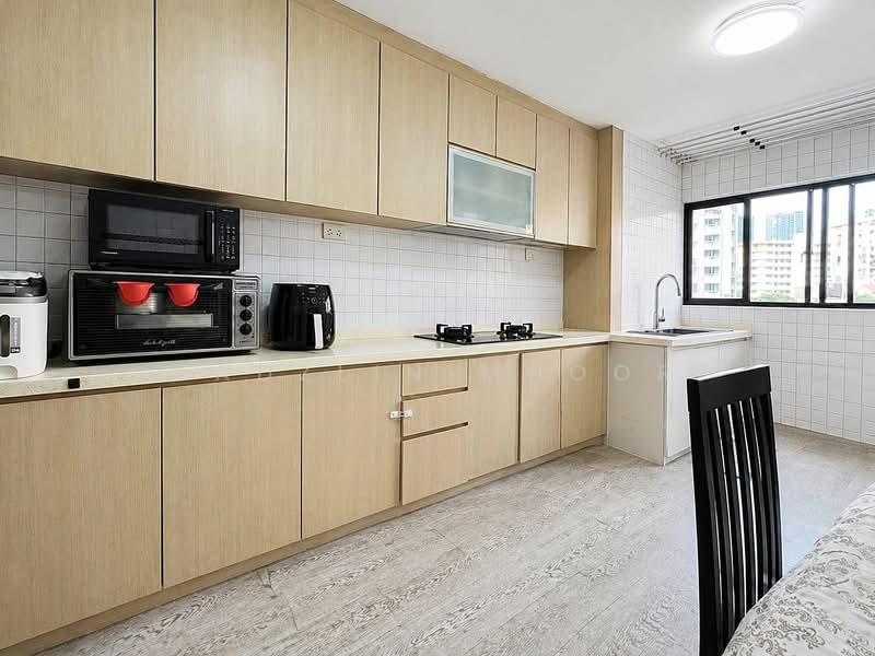 714 Clementi West Street 2, 714 Clementi West Street 2, 2 Bedrooms, 721 sqft, HDB Flat For Sale, by Fadzlin MNoor, 500126106 - Kitchen - PropertyGuru.com.sg