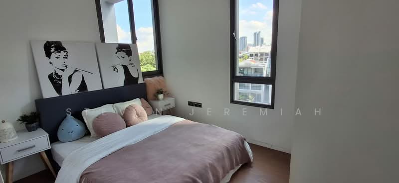 10 Evelyn, 10 Evelyn Road, 3 Bedrooms, 1,410 sqft, Condominium For Sale, by Steven Jeremiah, 500126113 - Bedroom 1 - PropertyGuru.com.sg