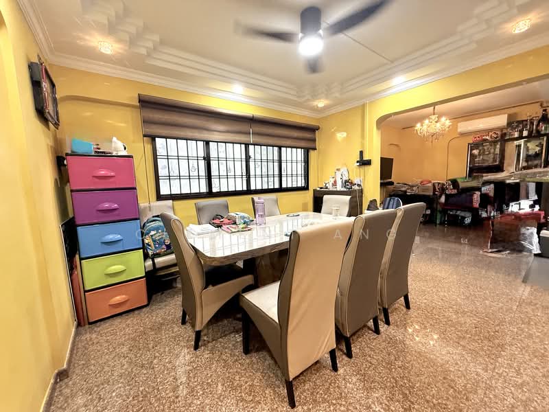 410 Jurong West Street 42, 410 Jurong West Street 42, 3 Bedrooms, 1,615 sqft, HDB Flat For Sale, by Clement Ang, 500126134 - Dining Room - PropertyGuru.com.sg