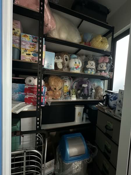 Midwood, 8 Hillview Rise, 4 Bedrooms, 1,249 sqft, Condominium For Sale, by Teni Atmadja 陈铨莉., 500126138 - Interior - PropertyGuru.com.sg