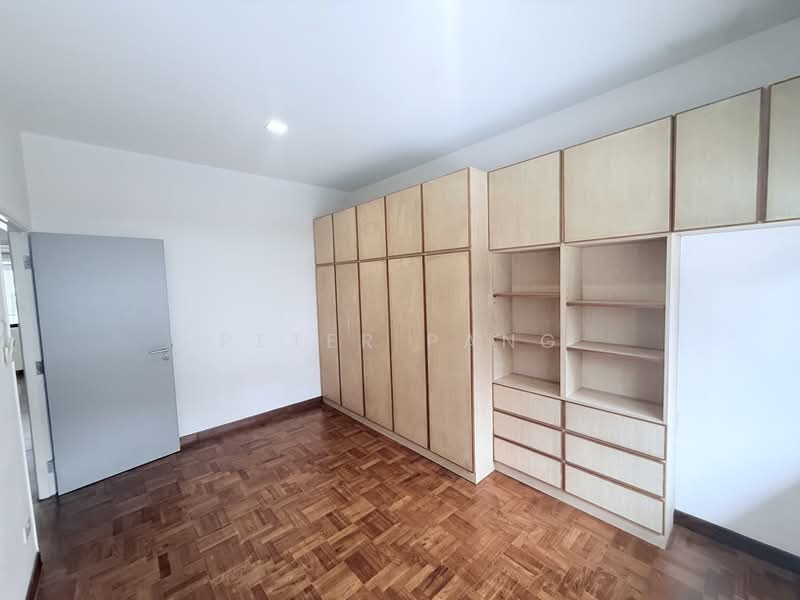 4 bedroom house for rent within short walk to Paragon -Mt Elizabeth, jalan lada puteh, 4 Bedrooms, 2,700 sqft, Terraced House For Rent, by Peter Pang, 500126142 - PropertyGuru.com.sg