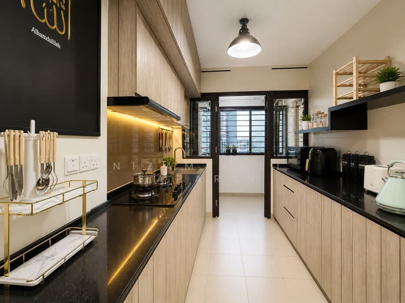 869B Tampines Avenue 8, 869B Tampines Avenue 8, 3 Bedrooms, 990 sqft, HDB Flat For Sale, by Nizam Adli Saparin, 500126152 - Kitchen - PropertyGuru.com.sg