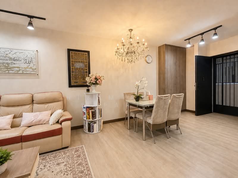 869B Tampines Avenue 8, 869B Tampines Avenue 8, 3 Bedrooms, 990 sqft, HDB Flat For Sale, by Nizam Adli Saparin, 500126152 - PropertyGuru.com.sg