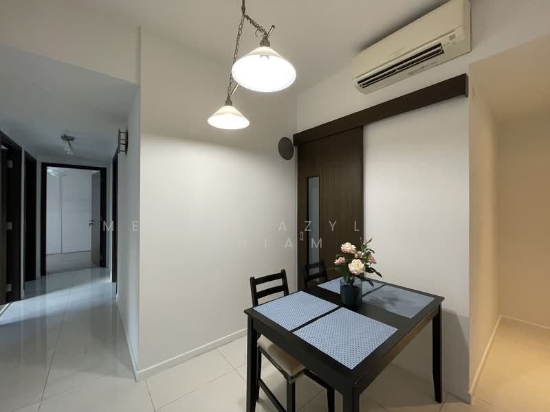 Heron Bay, 61 Upper Serangoon View, Room Rental, 150 sqft, Executive Condominium For Rent, by Melody Azyliae Chiam, 500126153 - Dining Room - PropertyGuru.com.sg