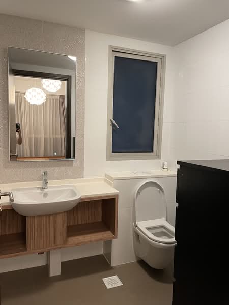 Heron Bay, 61 Upper Serangoon View, Room Rental, 150 sqft, Executive Condominium For Rent, by Melody Azyliae Chiam, 500126153 - PropertyGuru.com.sg