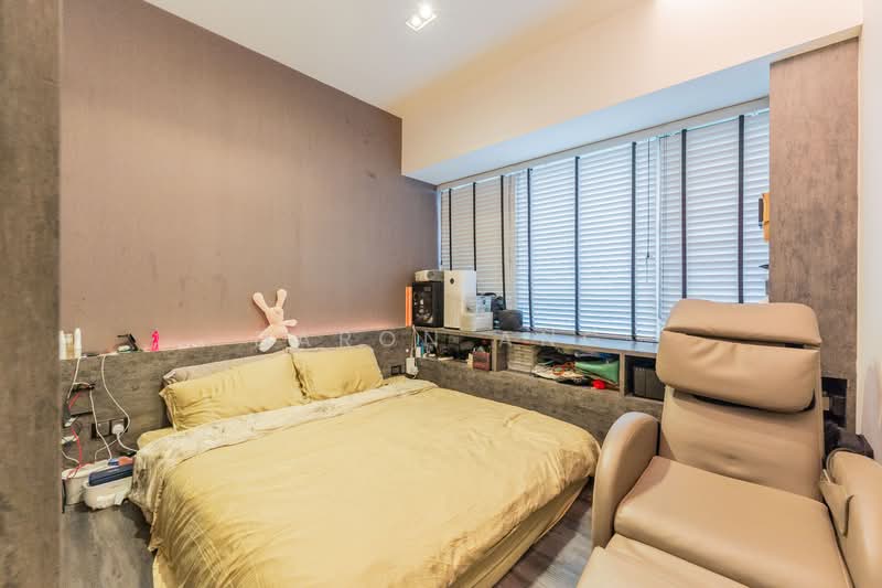 Baywater, 808 Bedok Reservoir Road, 3 Bedrooms, 2,401 sqft, Condominium For Sale, by Daron Ang, 500126172 - Lower Floor Master Room - #PP - PropertyGuru.com.sg