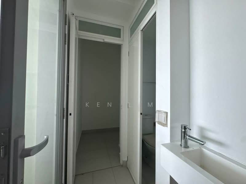 Centro Residences, 59 Ang Mo Kio Avenue 8, 3 Bedrooms, 1,744 sqft, Condominium For Sale, by Ken Lim, 500126173 - Bathroom - PropertyGuru.com.sg