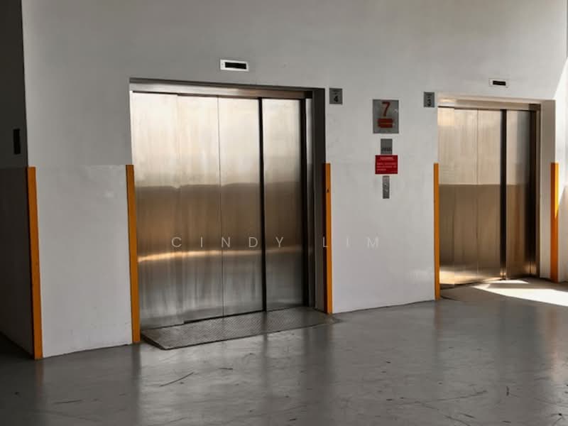 Henderson Building, 221 Henderson Road, 4,900 sqft, Light Industrial (B1) For Rent, by Cindy Lim, 500126180 - cargo lifts - CommercialGuru.com.sg
