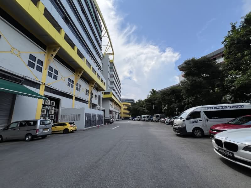 Henderson Building, 221 Henderson Road, 4,900 sqft, Light Industrial (B1) For Rent, by Cindy Lim, 500126180 - Exterior - CommercialGuru.com.sg