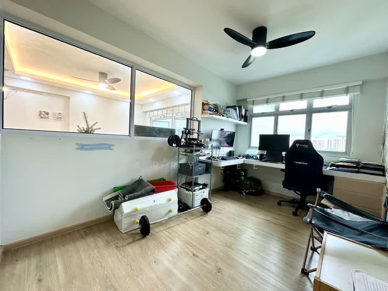 782A Woodlands Crescent, 782A Woodlands Crescent, 3 Bedrooms, 990 sqft, HDB Flat For Sale, by Larry Lee, 500126182 - Study - PropertyGuru.com.sg