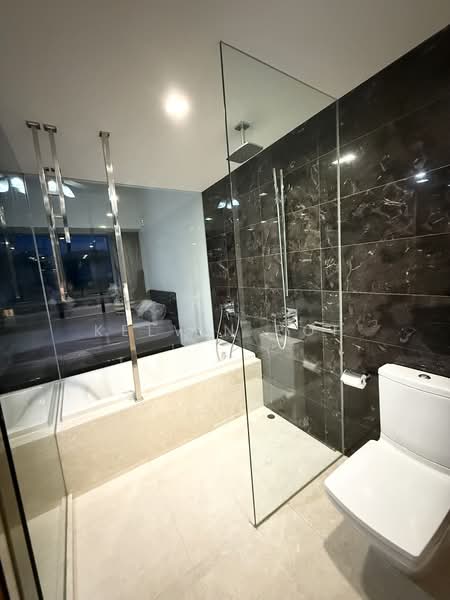 The Lanai, 140 Hillview Avenue, 4 Bedrooms, 1,302 sqft, Condominium For Sale, by Kelvin Poh, 500126193 - Bathroom - PropertyGuru.com.sg