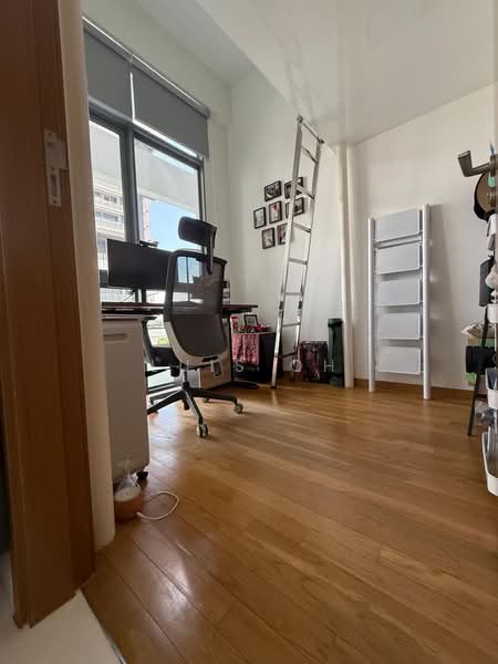 Spottiswoode Suites, 16 Spottiswoode Park Road, 2 Bedrooms, 538 sqft, Condominium For Sale, by Luis Oh, 500126199 - Common Bedroom with loft bed - PropertyGuru.com.sg