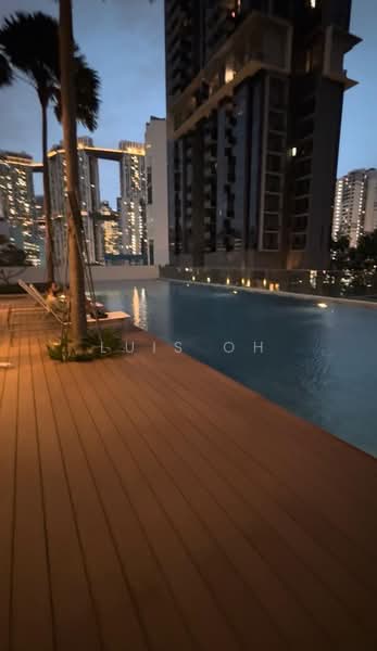 Spottiswoode Suites, 16 Spottiswoode Park Road, 2 Bedrooms, 538 sqft, Condominium For Sale, by Luis Oh, 500126199 -  Swimming pool - PropertyGuru.com.sg