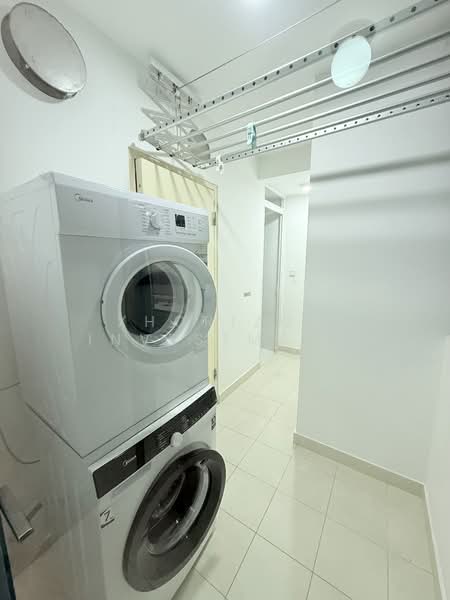 The Sixth Avenue Residences, 168 Sixth Avenue, 3 Bedrooms, 1,356 sqft, Condominium For Sale, by JEROME SUN, 500126214 - Yard area  - PropertyGuru.com.sg