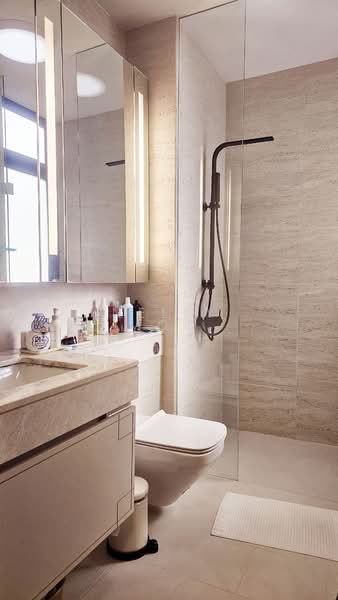 The Asana, 17 Queen's Road, 2 Bedrooms, 635 sqft, Condominium For Sale, by Nelly Moo, 500126215 - Bathroom - PropertyGuru.com.sg
