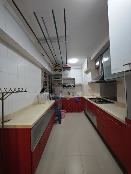 652 Punggol Central, 652 Punggol Central, 3 Bedrooms, 1,184 sqft, HDB Flat For Rent, by Jermain Ng, 500126231 - Kitchen - PropertyGuru.com.sg