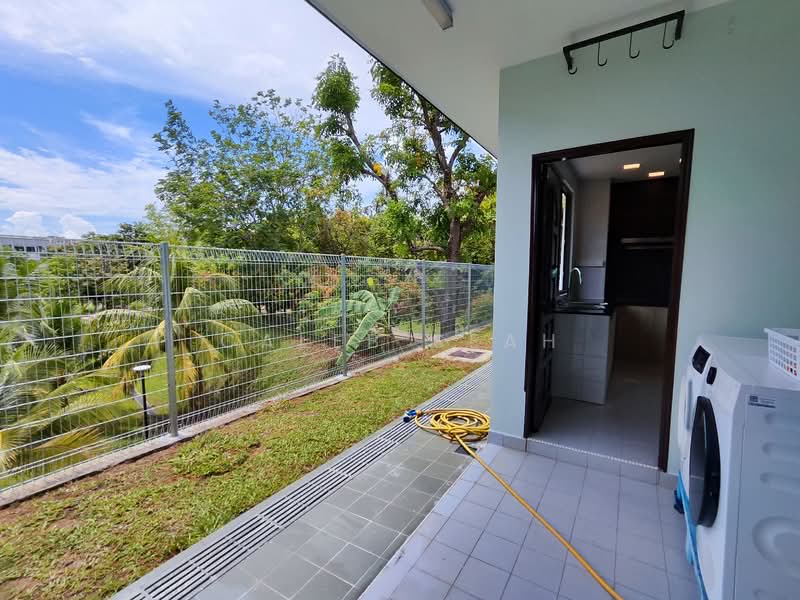 Newly Renovated Semi-D 5BR in Meragi Close, Meragi Close, 5 Bedrooms, 3,250 sqft, Semi-Detached House For Rent, by Caleb Seah, 500126232 - Exterior - PropertyGuru.com.sg