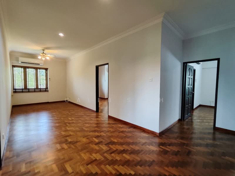 Newly Renovated Semi-D 5BR in Meragi Close, Meragi Close, 5 Bedrooms, 3,250 sqft, Semi-Detached House For Rent, by Caleb Seah, 500126232 - Living Room - PropertyGuru.com.sg