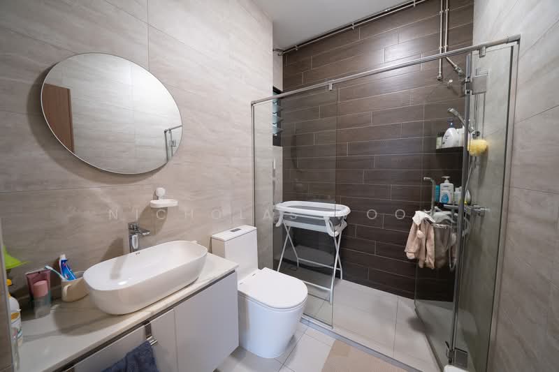 420C Northshore Drive, 420C Northshore Drive, 3 Bedrooms, 1,206 sqft, HDB Flat For Sale, by Nicholas Woon, 500126236 - Bathroom - PropertyGuru.com.sg