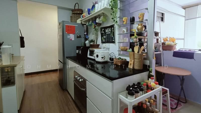 107A Canberra Street, 107A Canberra Street, 2 Bedrooms, 721 sqft, HDB Flat For Sale, by Jayden Saravannan, 500126240 - Kitchen - PropertyGuru.com.sg