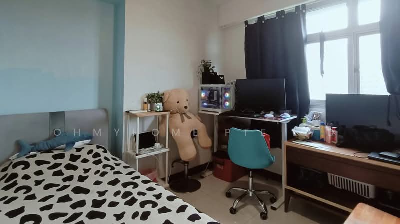 107A Canberra Street, 107A Canberra Street, 2 Bedrooms, 721 sqft, HDB Flat For Sale, by Jayden Saravannan, 500126240 - Bedroom - PropertyGuru.com.sg