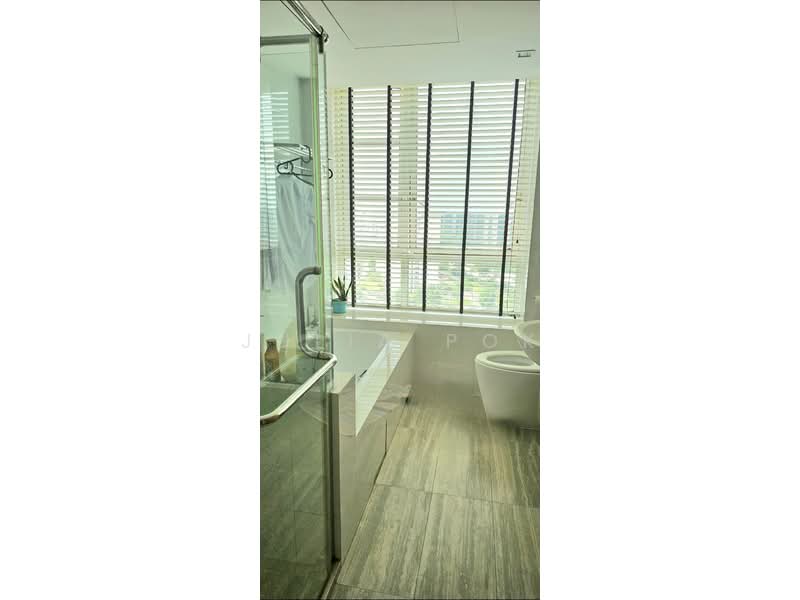 Ris Grandeur, 21 Elias Road, 4 Bedrooms, 3,110 sqft, Condominium For Sale, by Julia Pok, 500126248 - Bathroom - PropertyGuru.com.sg