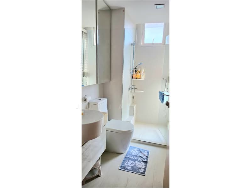 Ris Grandeur, 21 Elias Road, 4 Bedrooms, 3,110 sqft, Condominium For Sale, by Julia Pok, 500126248 - Bathroom - PropertyGuru.com.sg