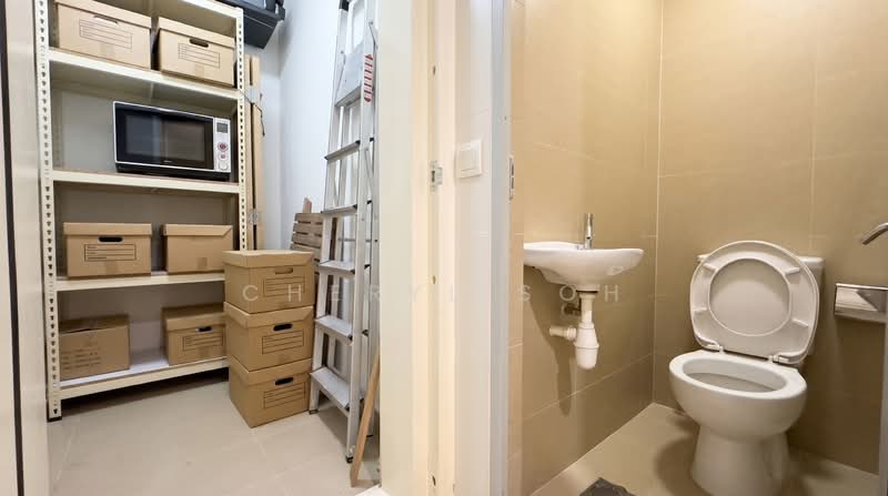 The Luxurie, , 3 Bedrooms, 1,055 sqft, Condominium For Rent, by Cheryl Soh, 500126250 - Kitchen - PropertyGuru.com.sg