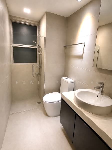 The Bayshore, 24 Bayshore Road, 2 Bedrooms, 936 sqft, Condominium For Sale, by Edwin Ferroa, 500126252 - Bathroom - PropertyGuru.com.sg