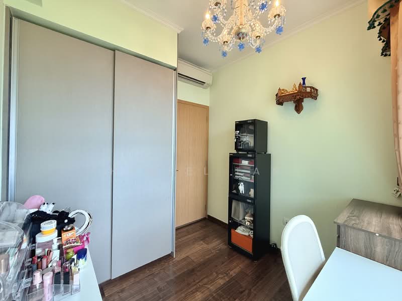 The Glades, 8 Bedok Rise, 3 Bedrooms, 840 sqft, Condominium For Sale, by Hansel Tan, 500126256 - Interior - PropertyGuru.com.sg