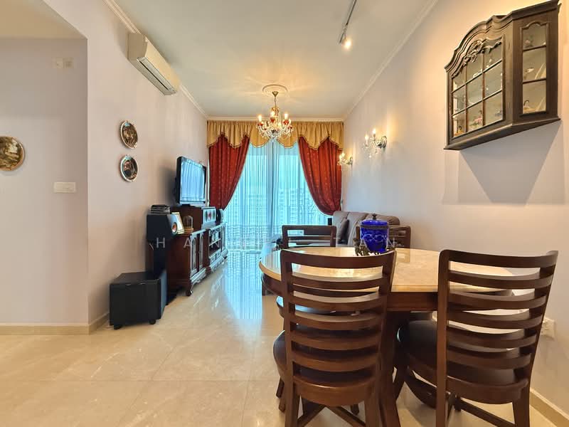 The Glades, 8 Bedok Rise, 3 Bedrooms, 840 sqft, Condominium For Sale, by Hansel Tan, 500126256 - Living Room - PropertyGuru.com.sg