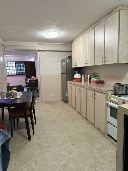 35 Bedok South Avenue 2, 35 Bedok South Avenue 2, Room Rental, 190 sqft, HDB Flat For Rent, by Hong Meiyu, 500126262 - Kitchen - PropertyGuru.com.sg