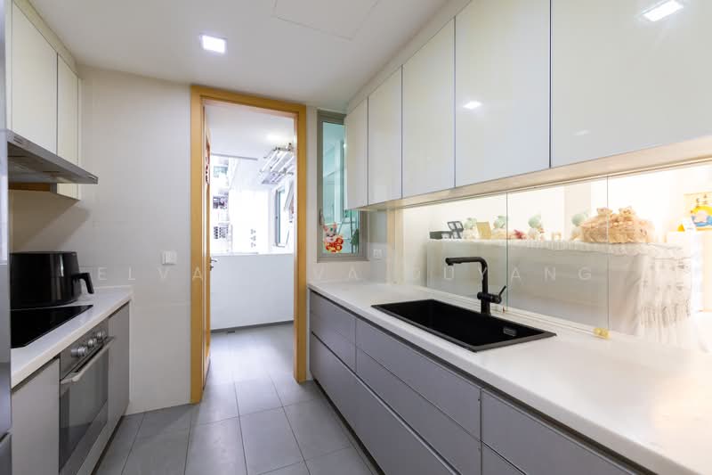 Livia, 79 Pasir Ris Grove, 3 Bedrooms, 1,324 sqft, Condominium For Sale, by Elva Elva Ouyang, 500126270 - Kitchen - PropertyGuru.com.sg