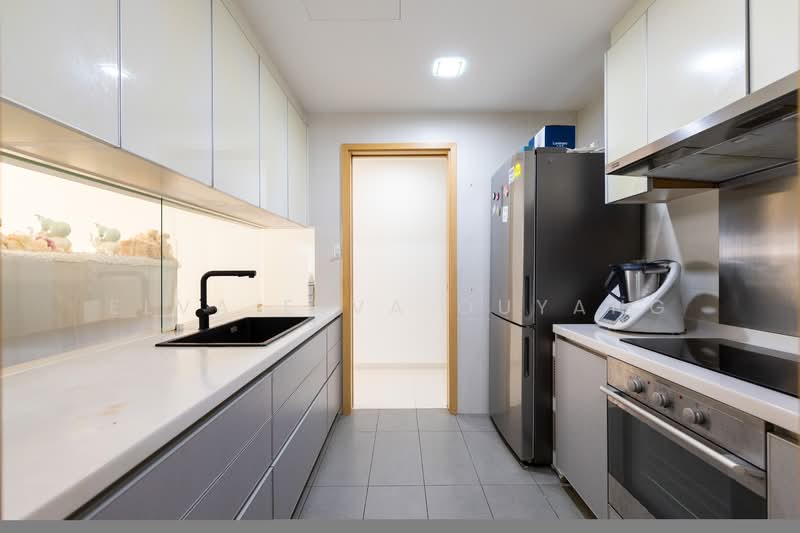 Livia, 79 Pasir Ris Grove, 3 Bedrooms, 1,324 sqft, Condominium For Sale, by Elva Elva Ouyang, 500126270 - Kitchen - PropertyGuru.com.sg