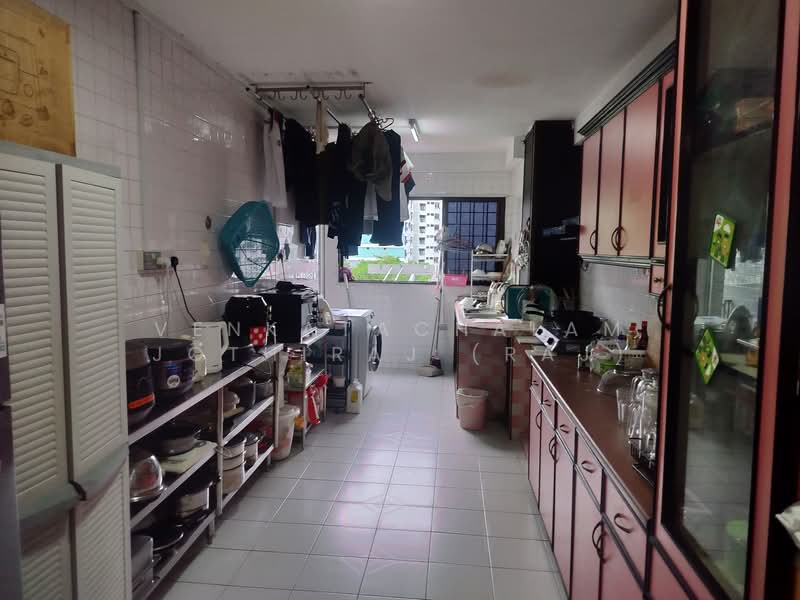908 Jurong West Street 91, 908 Jurong West Street 91, 3 Bedrooms, 1,108 sqft, HDB Flat For Sale, by Venkatachalam Jothiraj (Raj), 500126288 - Kitchen - PropertyGuru.com.sg