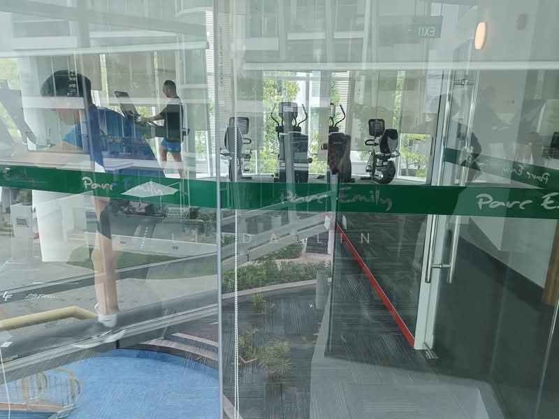 Parc Emily, 9 Mount Emily Road, 3 Bedrooms, 1,206 sqft, Condominium For Rent, by Linda Lin, 500126295 - Gym - PropertyGuru.com.sg