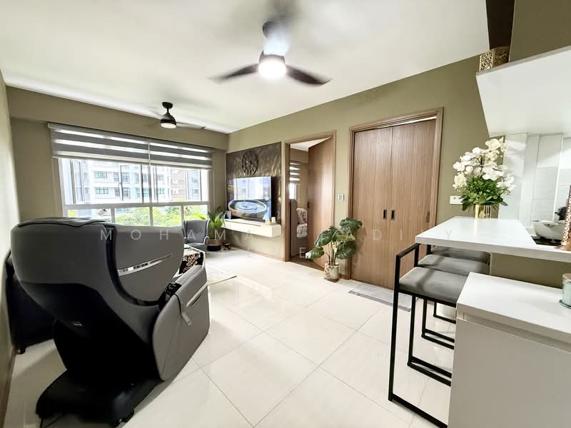409D Northshore Drive, 409D Northshore Drive, 2 Bedrooms, 721 sqft, HDB Flat For Sale, by Mohamad Fadily Senen, 500126304 - Living Room - PropertyGuru.com.sg