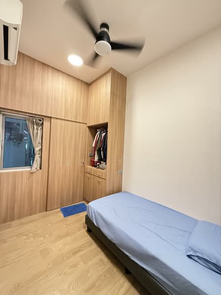 Saint Nicholas View, St. Nicholas View, 5 Bedrooms, 2,000 sqft, Terraced House For Sale, by Joe Tay, 500126305 - Bedroom - PropertyGuru.com.sg
