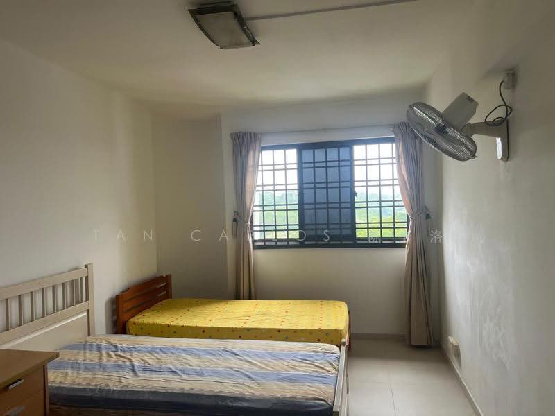 325 Hougang Avenue 7, 325 Hougang Avenue 7, Hougang / Punggol / Sengkang, Room Rental, 150 sqft, HDB Flat For Rent, by Tan Carlos 陈卡洛, 500126319 - Bedroom - PropertyGuru.com.sg