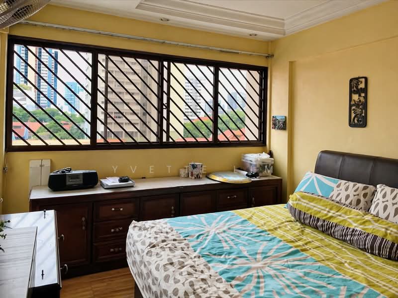 637 Veerasamy Road, 637 Veerasamy Road, 3 Bedrooms, 1,173 sqft, HDB Flat For Sale, by Yvette Lim, 500126325 - Bedroom - PropertyGuru.com.sg